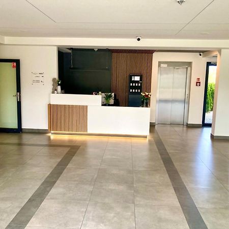 E-Baltic - Niechorze, Your Beachfront Apartments, Екстериор снимка