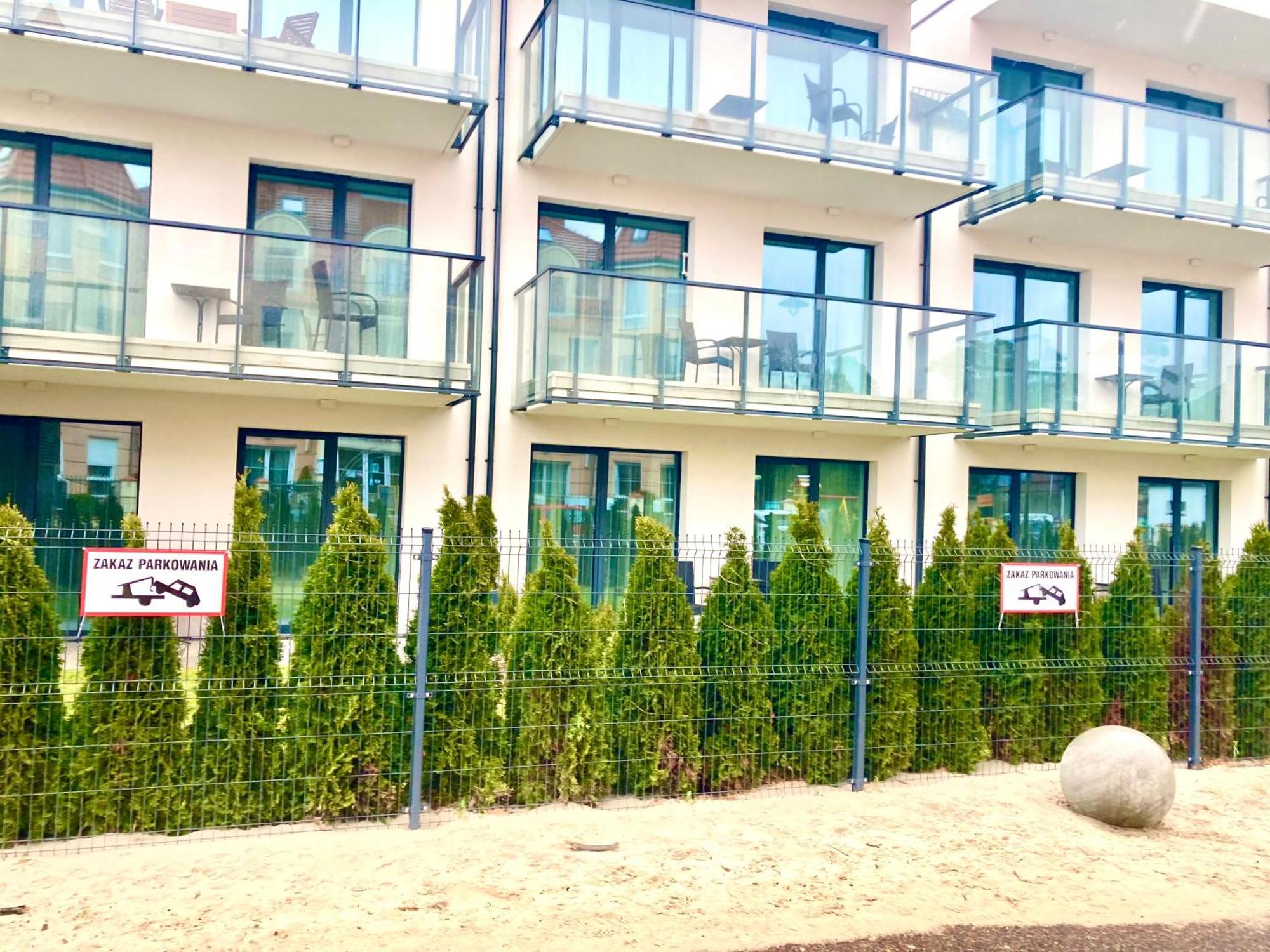E-Baltic - Niechorze, Your Beachfront Apartments, Екстериор снимка