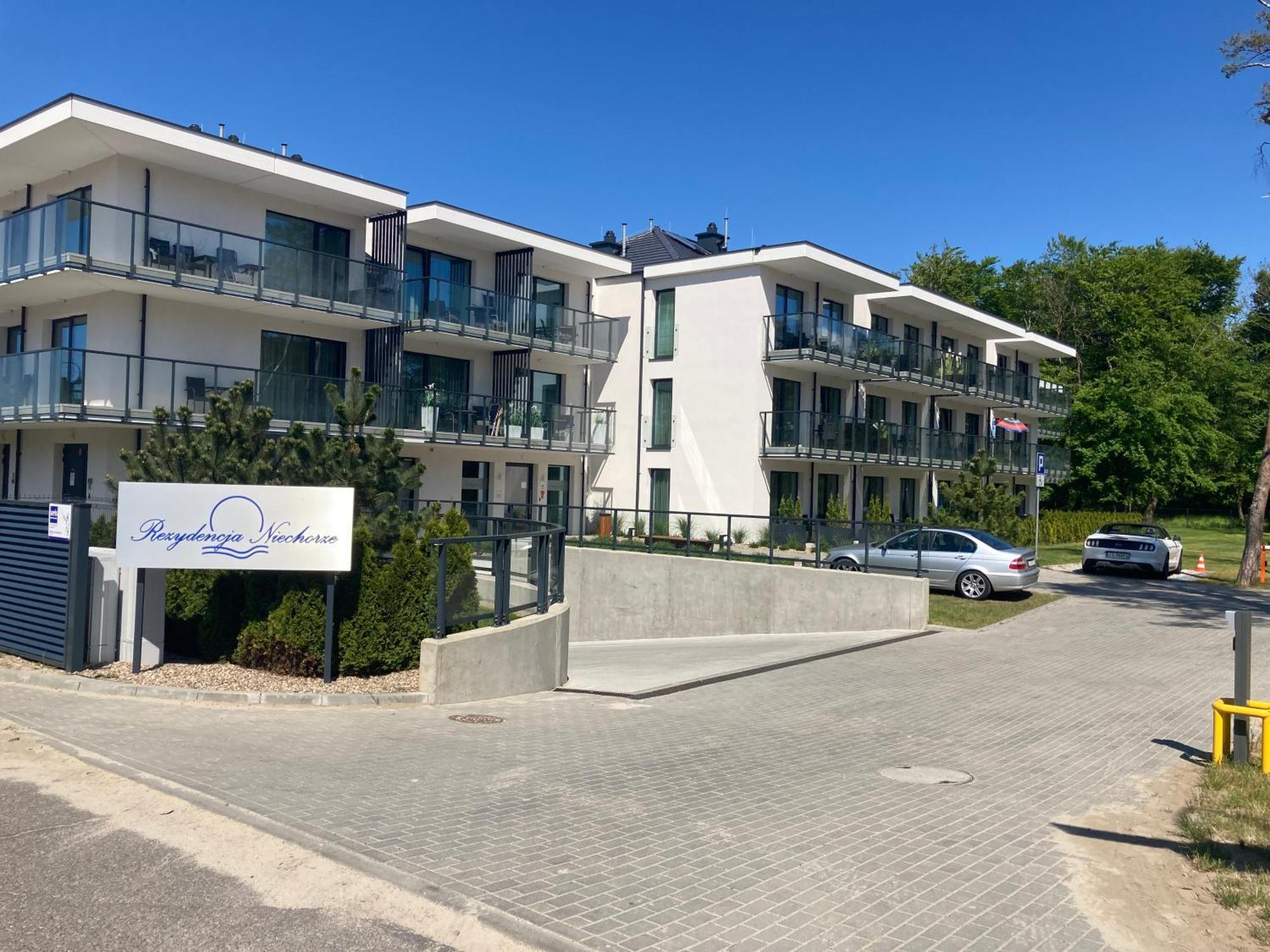 E-Baltic - Niechorze, Your Beachfront Apartments, Екстериор снимка