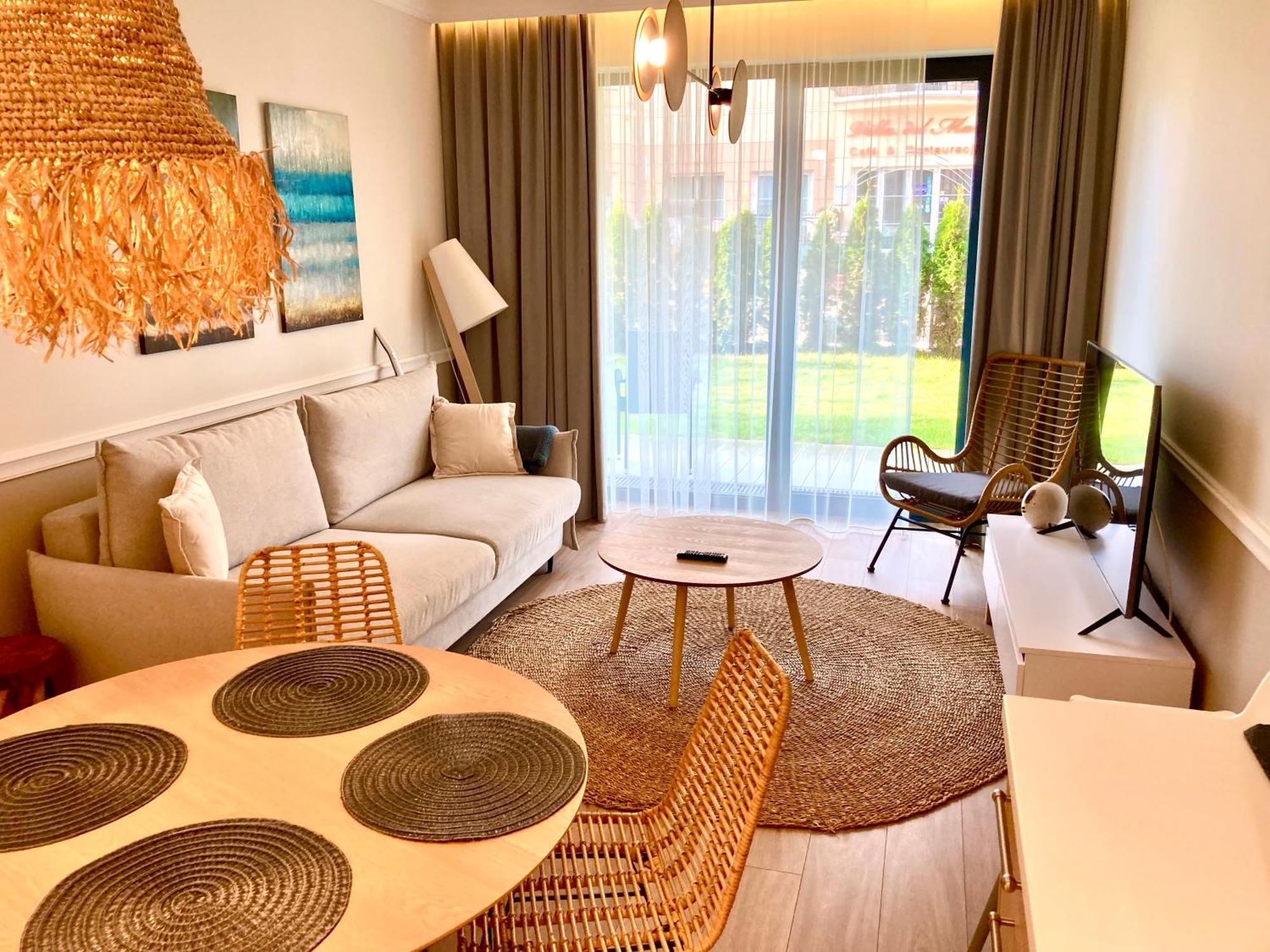 E-Baltic - Niechorze, Your Beachfront Apartments, Екстериор снимка